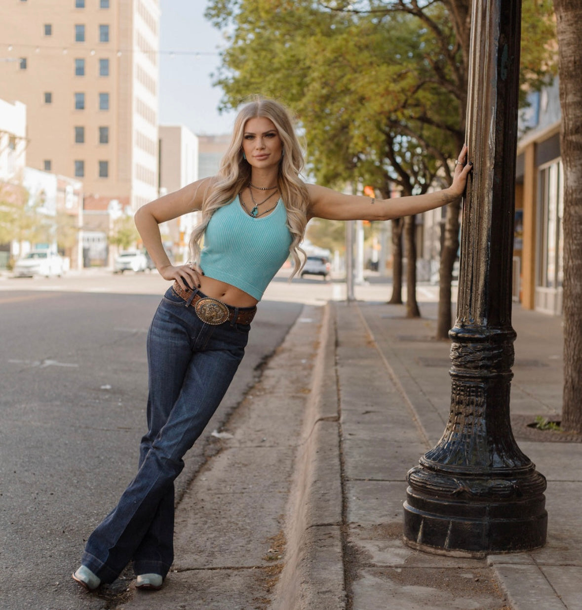 SHORT ROUND ICE BLUE TANK